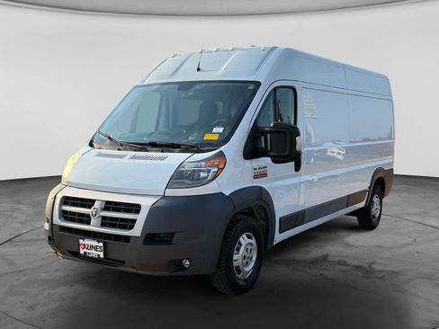 Used 2015 RAM ProMaster 2500 w/ Premium Appearance Group FWD image 3
