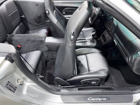 Used 2004 Porsche 911 Carrera 4 image 74