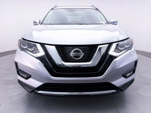 Used 2017 Nissan Rogue SL w/ SL Premium Package AWD/4WD image 8