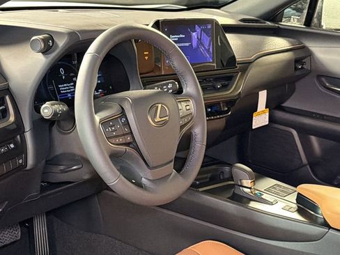 New 2026 Lexus UX 300h 300h Premium image 18