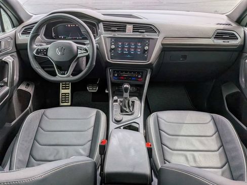 Used 2024 Volkswagen Tiguan SEL R-Line AWD/4WD image 6