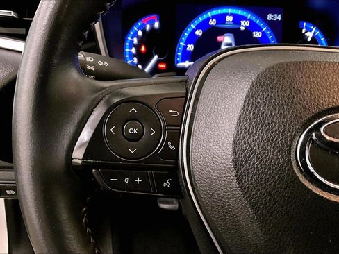 Used 2022 Toyota Corolla XSE image 17