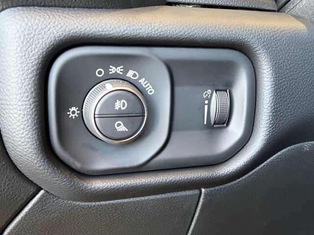 New 2026 RAM 2500 Big Horn AWD/4WD image 31