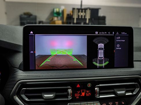 Certified 2023 BMW X4 xDrive30i w/ Premium Package image 27