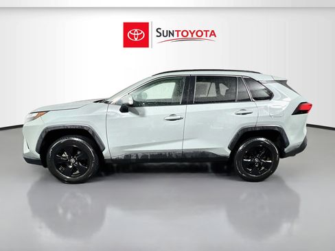 Used 2023 Toyota RAV4 XLE w/ Convenience Package FWD image 7