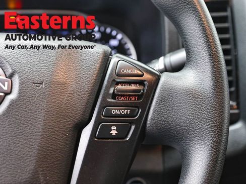Used 2023 Nissan Frontier SV w/ Midnight Edition Package AWD/4WD image 16