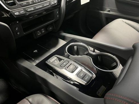 New 2025 Honda Ridgeline Black Edition image 21
