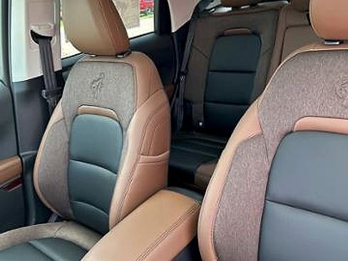 New 2025 Ford Bronco Sport Outer Banks w/ Sasquatch Outer Banks Package image 24