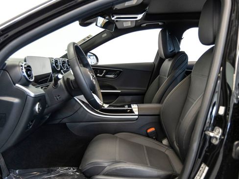 Used 2025 Mercedes-Benz C 300 Sedan image 14
