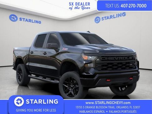 Used 2025 Chevrolet Silverado 1500 Custom Trail Boss AWD/4WD image 1