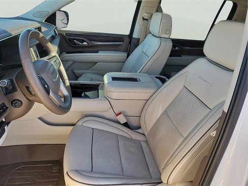 Used 2023 GMC Yukon XL Denali w/ Max Trailering Package image 14