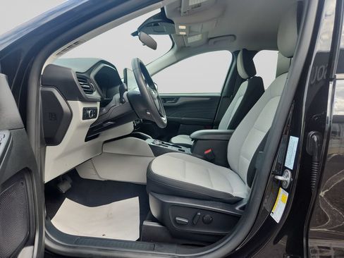 Used 2024 Ford Escape Active w/ Tech Pack #1 AWD/4WD image 10
