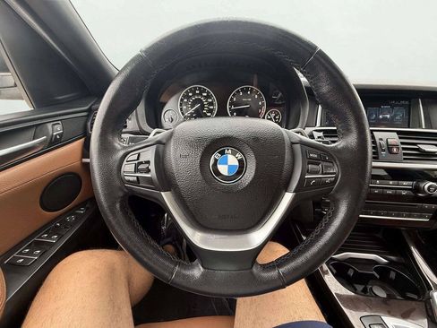 Used 2018 BMW X4 xDrive28i AWD/4WD image 16