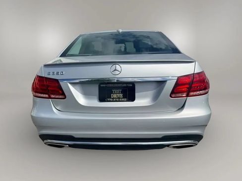 Used 2014 Mercedes-Benz E 350 Sedan image 10
