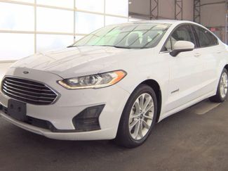 Used 2019 Ford Fusion SE FWD video 1
