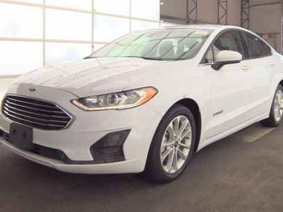 Used 2019 Ford Fusion SE