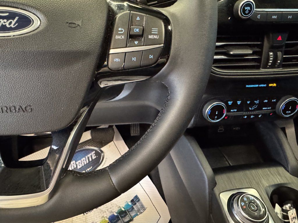 Used 2024 Ford Escape Active AWD/4WD image 12