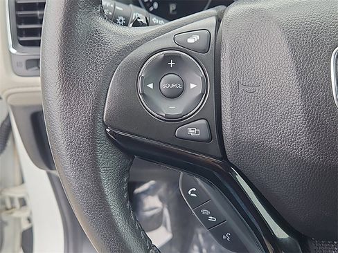 Certified 2018 Honda HR-V EX-L image 21