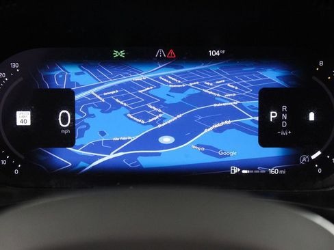 Used 2022 Volvo XC60 B5 Momentum w/ Advanced Package FWD image 34