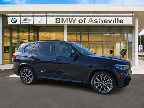 Used 2021 BMW X5 xDrive40i w/ M Sport Package image 1