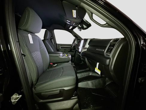 New 2026 RAM 4500 4x4 Crew Cab DRW image 30