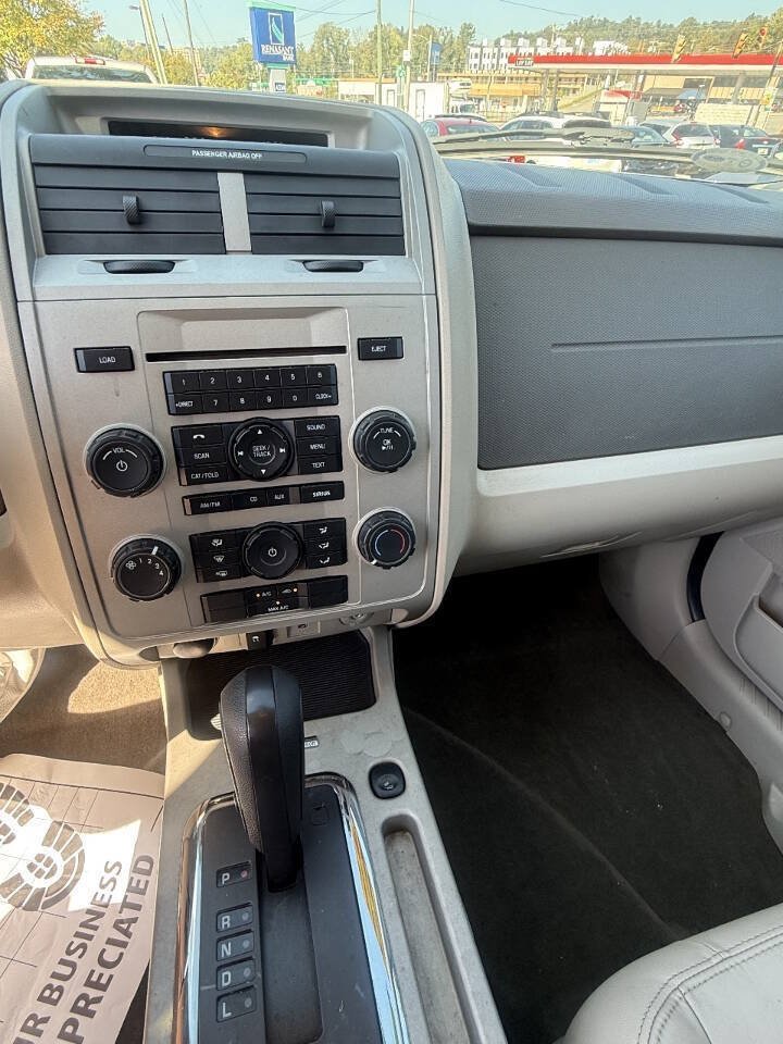 Used 2010 Ford Escape XLT FWD image 12