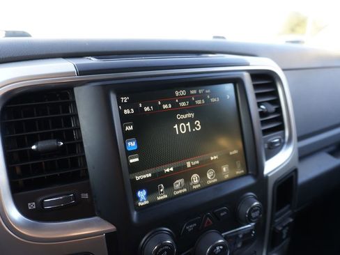 Used 2017 RAM 1500 Big Horn image 16