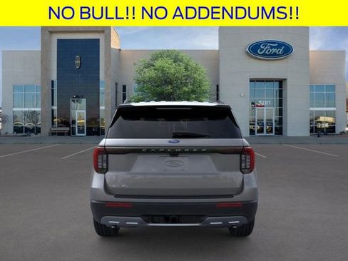 New 2026 Ford Explorer Active RWD image 6