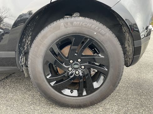 Certified 2024 Land Rover Range Rover Evoque S image 10