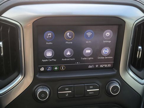 Used 2021 Chevrolet Silverado 1500 LT w/ Z71 Off-Road Package AWD/4WD image 24