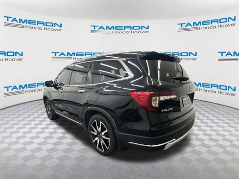 Used 2019 Honda Pilot Touring image 3