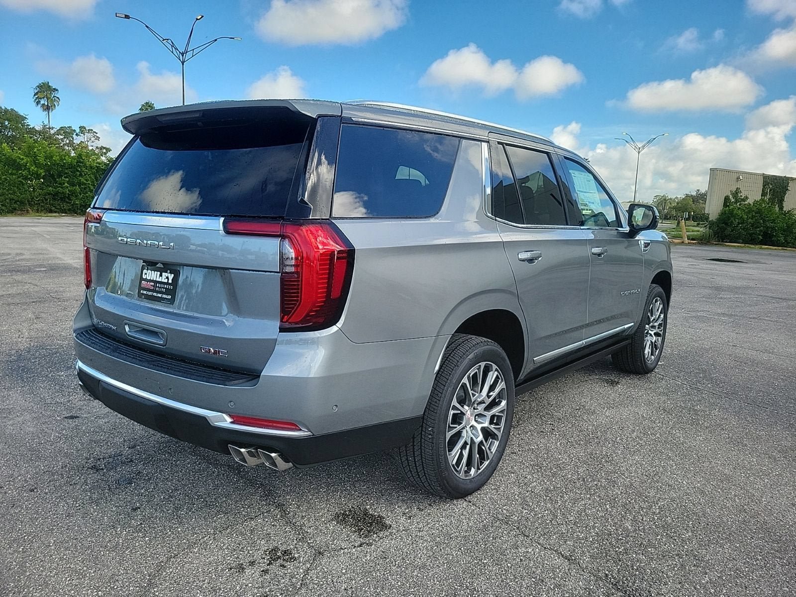 New 2026 GMC Yukon Denali w/ Sun & Power Step Package RWD image 5
