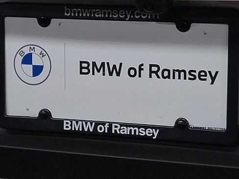 Used 2023 Volkswagen Tiguan SE R-Line image 30