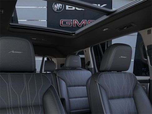 New 2025 Buick Enclave Avenir w/ Super Cruise Package image 24
