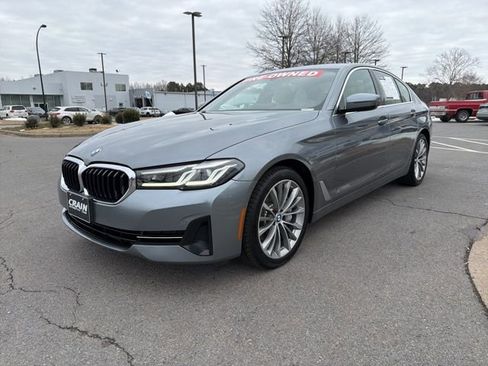 Used 2022 BMW 540i xDrive w/ Convenience Package AWD/4WD image 3