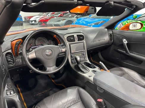 Used 2007 Chevrolet Corvette Convertible w/ Preferred Equipment Group RWD image 9