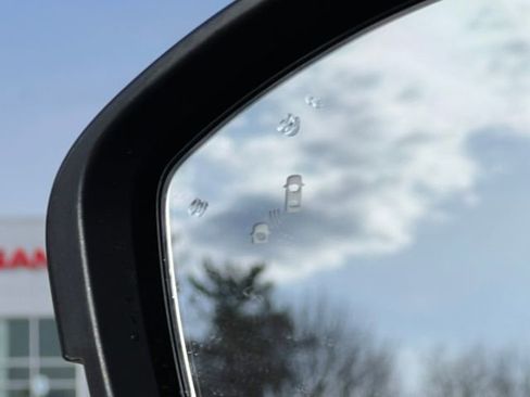 New 2026 Nissan Pathfinder SL image 42