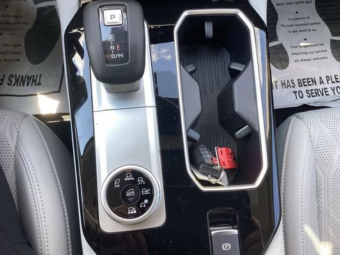 New 2025 Mitsubishi Outlander SEL image 26