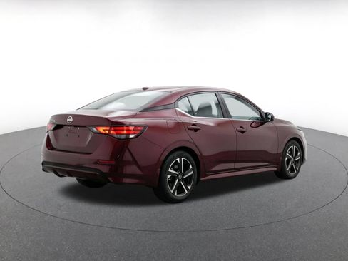 Used 2025 Nissan Sentra SV FWD image 9