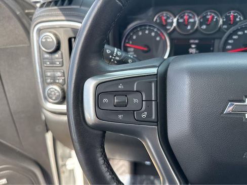Used 2021 Chevrolet Silverado 1500 LT Trail Boss w/ Convenience Package II AWD/4WD image 19