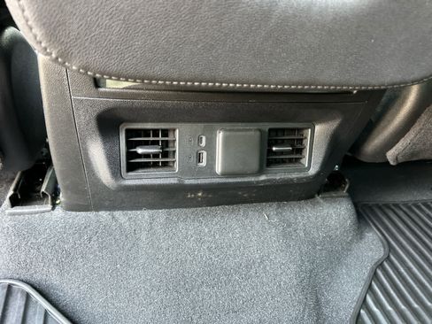 Used 2023 Chevrolet Silverado 1500 LT image 20