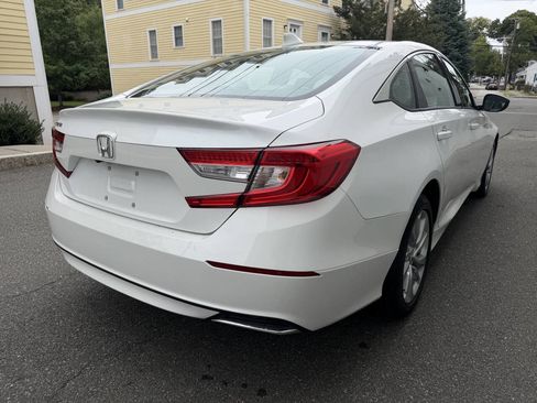 Used 2018 Honda Accord LX image 6