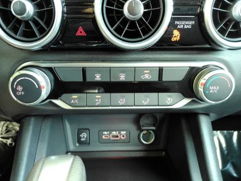 Used 2025 Nissan Sentra SV FWD image 42