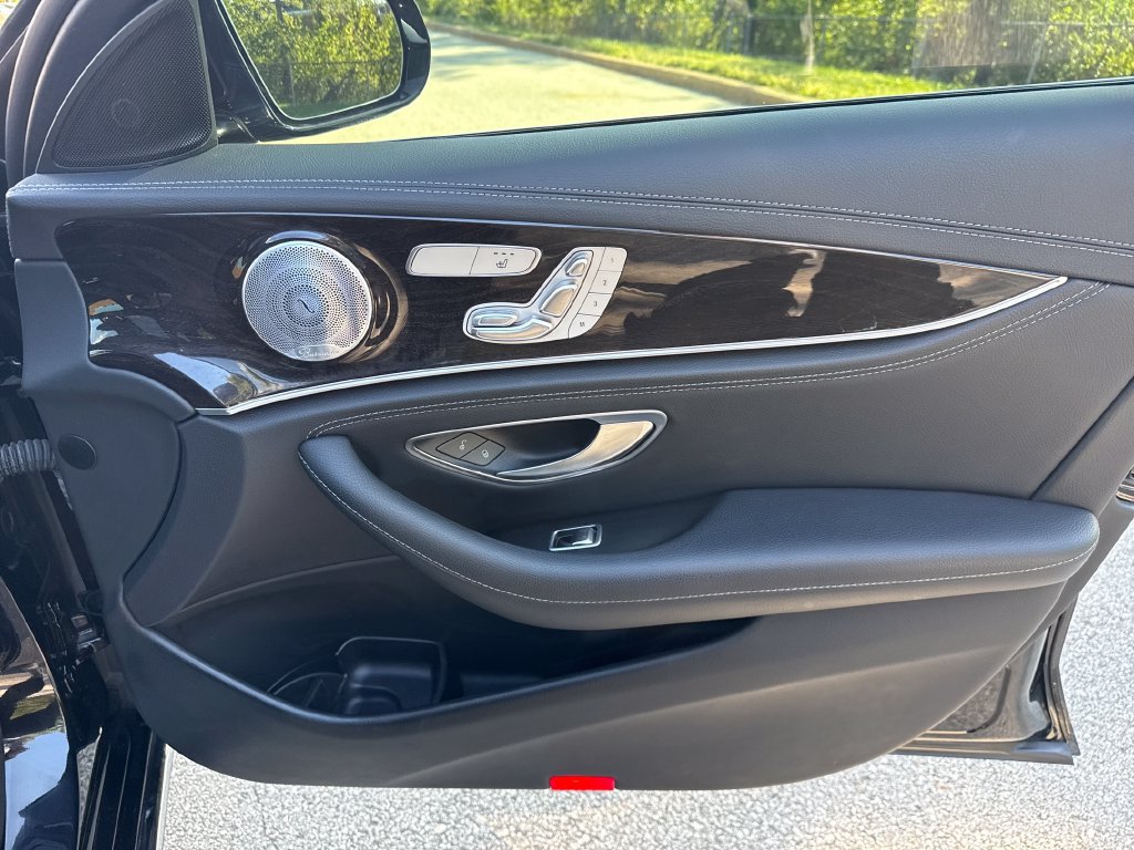 Used 2020 Mercedes-Benz E 450 4MATIC Sedan image 29