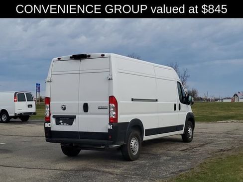 Used 2025 RAM ProMaster 2500 w/ Convenience Group FWD image 8