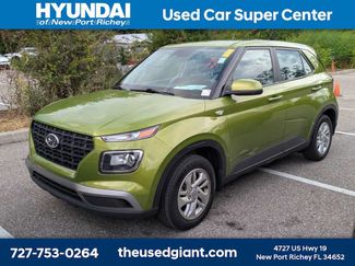 Used 2023 Hyundai Venue SE FWD video 1