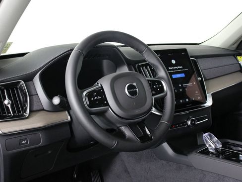 New 2026 Volvo XC90 B5 Core image 8