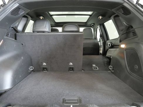 Used 2023 Jeep Compass Limited w/ Sun and Sound Group AWD/4WD image 26