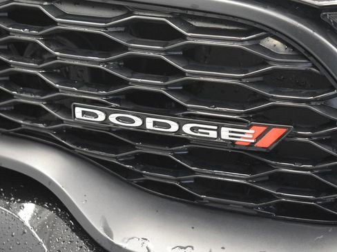 Used 2021 Dodge Durango R/T w/ Technology Group image 16