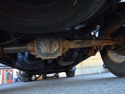 Used 2008 Nissan Frontier SE w/ SE Value Truck Pkg image 61